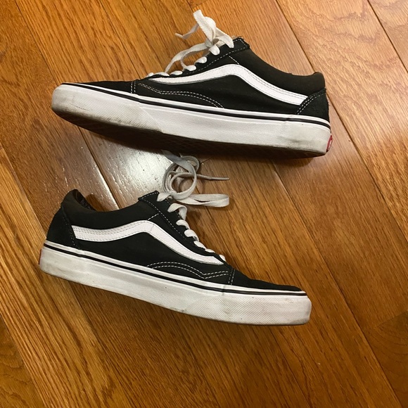 Preowned Vans -Old Skool Shoe. 7.5 W - Picture 3 of 6